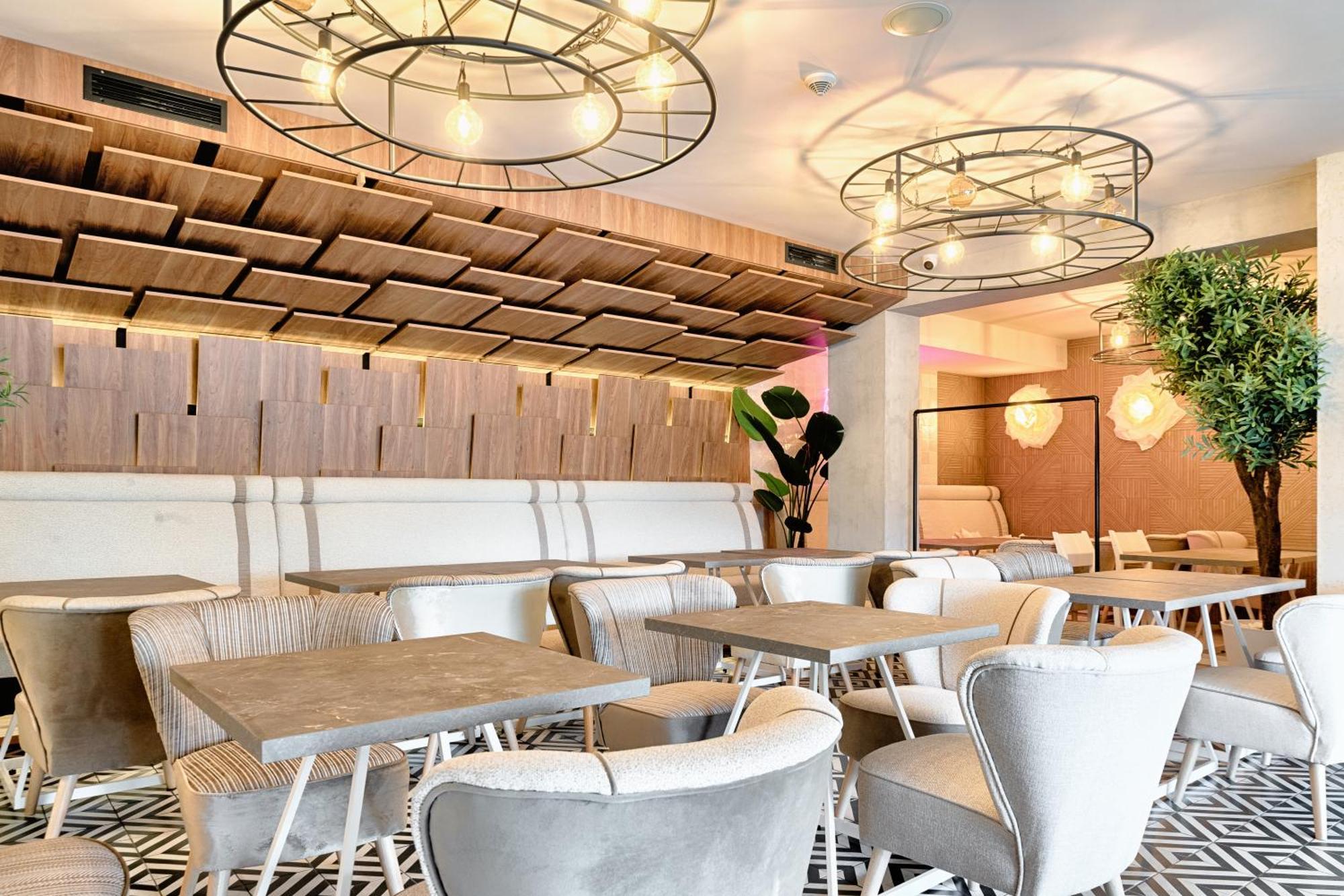 Citi Hotel'S Lodz Luaran gambar