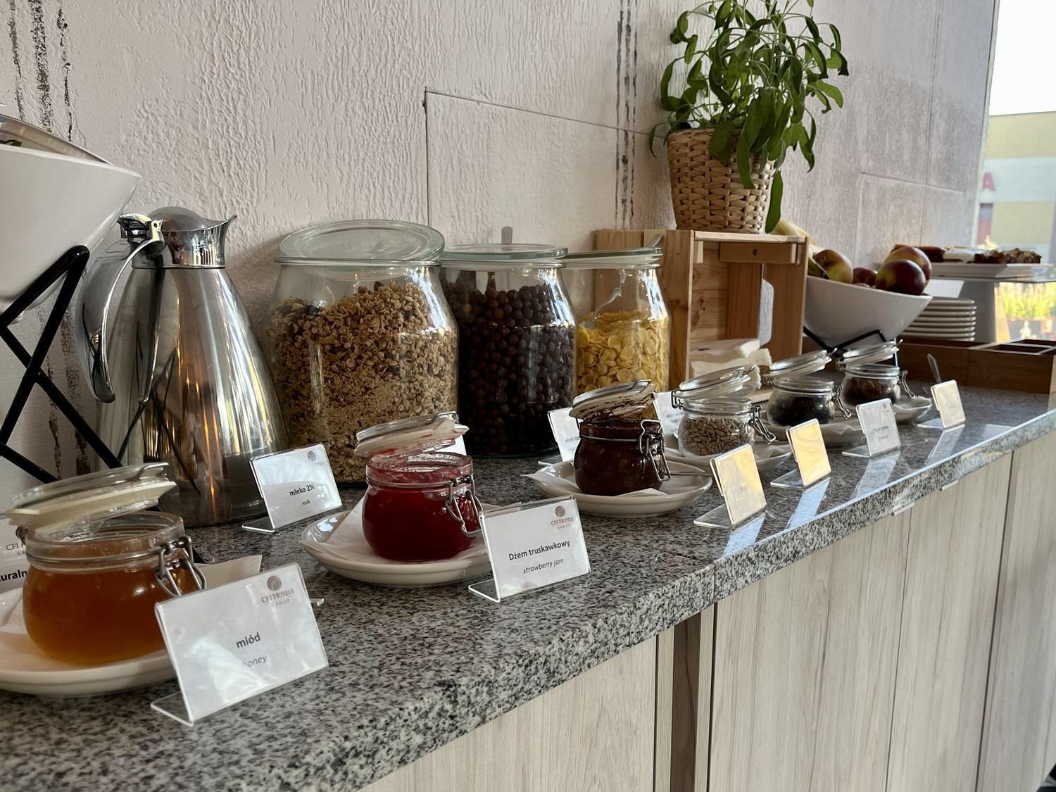 Citi Hotel'S Lodz Luaran gambar